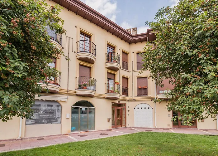 Holiday home Espectacular Duplex En Cartes